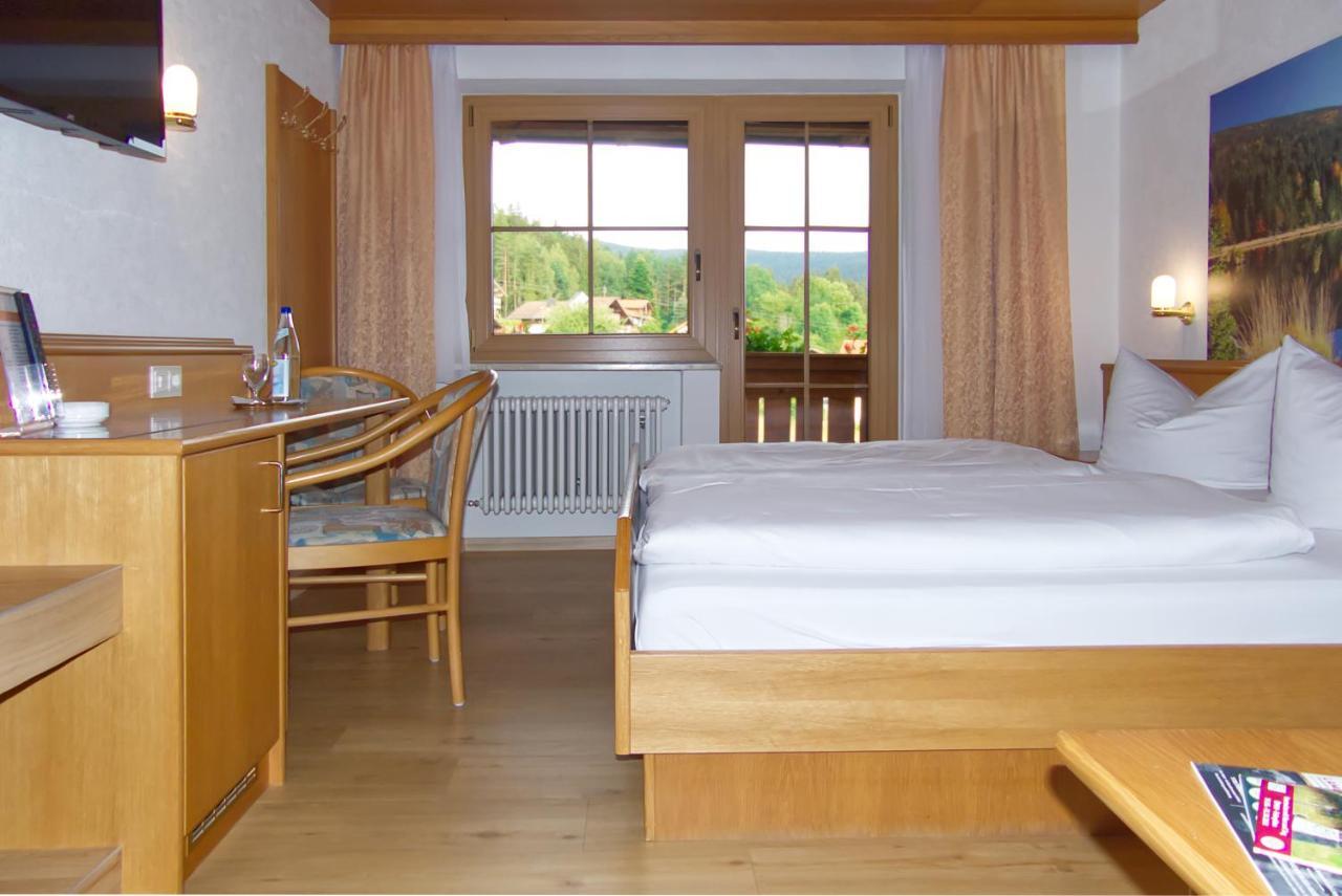 Garnihotel Zur Linde - Bayerischer Wald - Aktivcard Mit 154 Kostenfreien Leistungen - Kostenloser Parkplatz โลห์แบร์ก ภายนอก รูปภาพ